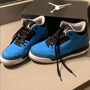 Air Jordan 3 Retros Baby Blues